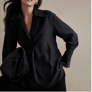 Banana Republic Black Aurora Mulberry 100% Silk Blouse Black XS